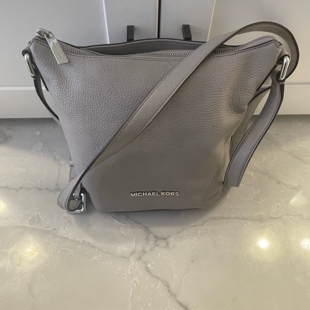 Michael Kors Gray Leather Shoulder Bag